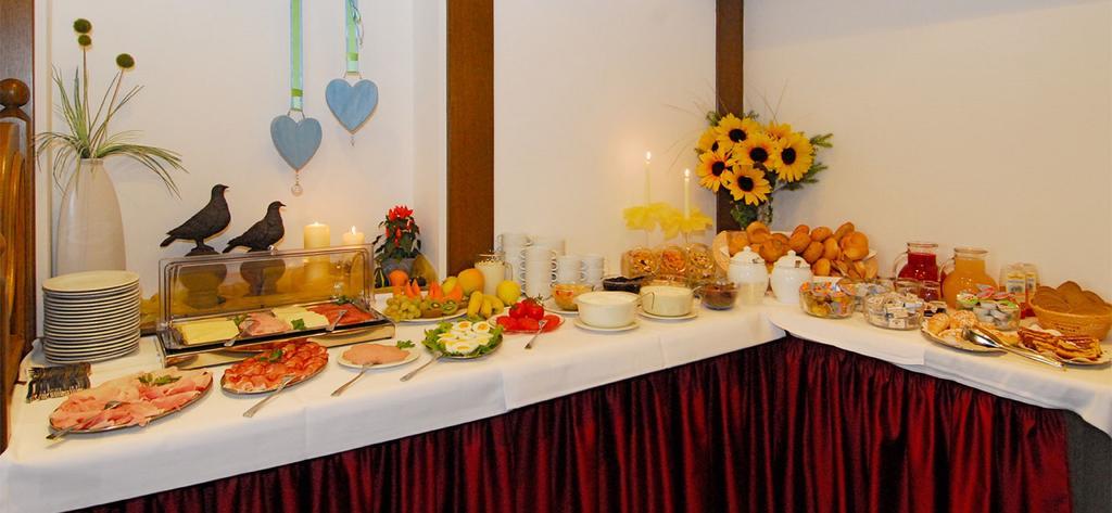 Pension Grafenau เชนนา ภายนอก รูปภาพ